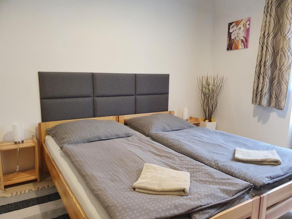 Apartmany Levoca Self Check In ภายนอก รูปภาพ